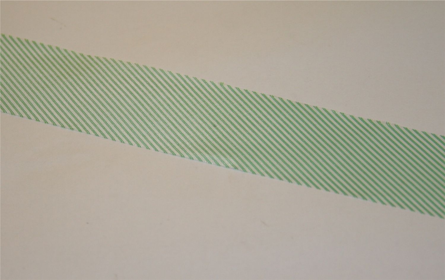 Schrägband grün/weiß 10m LP 17/14